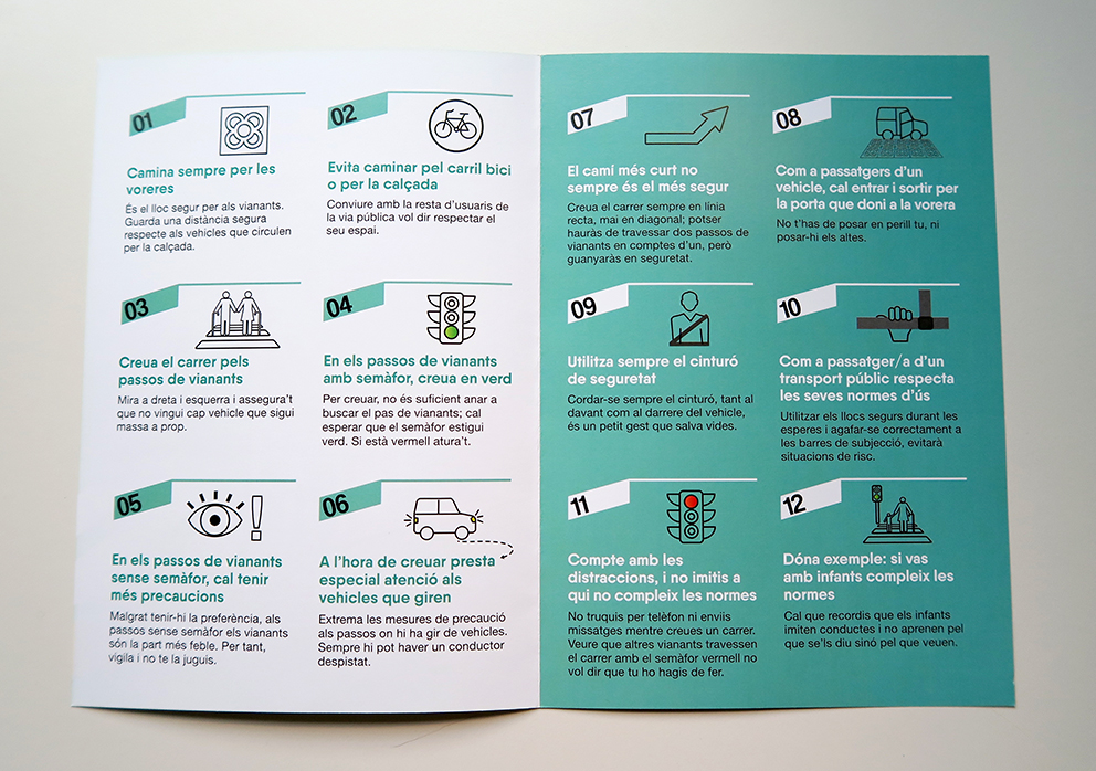 Díptics gent gran consells de mobilitat ajuntament barcelona